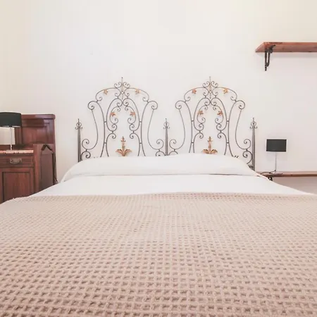 Villa Del Grillo Parlante